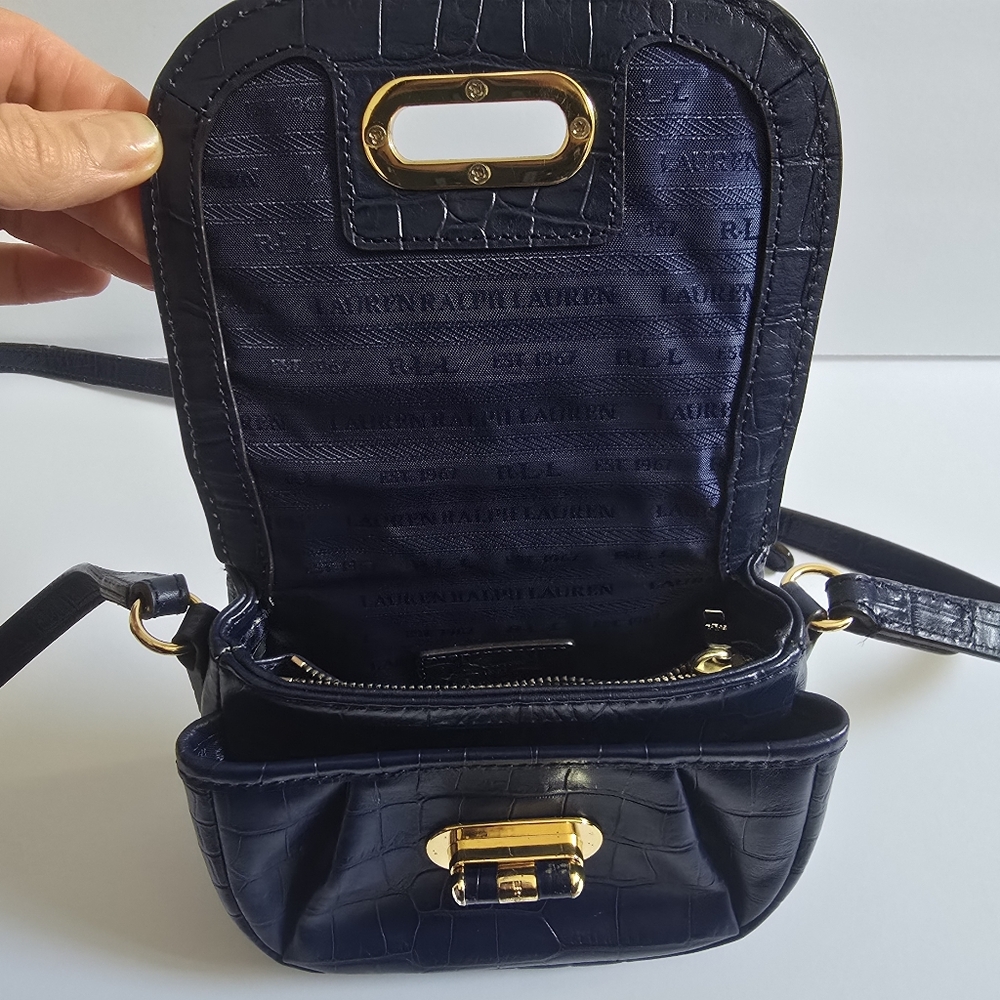 Lauren Ralph Lauren Croc-Embossed Leather Crossbody Bag Blue - Picture 7 of 13